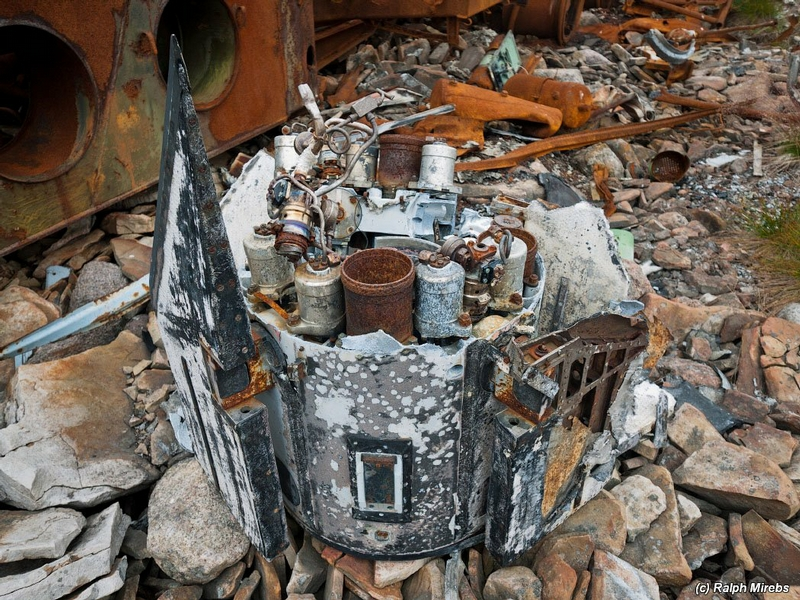 Illustration for article titled This Island Holds the Decaying Remains of the Soviet Nuclear Fleet